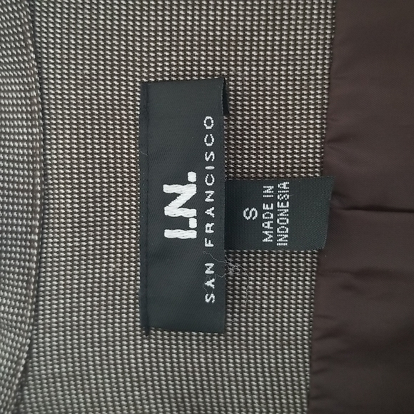 Jacket - Picture 4 of 5